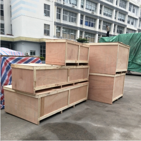 ���ϰ�ľ���װ����